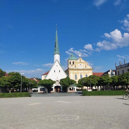 Ferienwohnung Enzian - Naehe Kapellplatz - Oeffentlicher Parkplatz - Aufzug Altötting Eksteriør billede